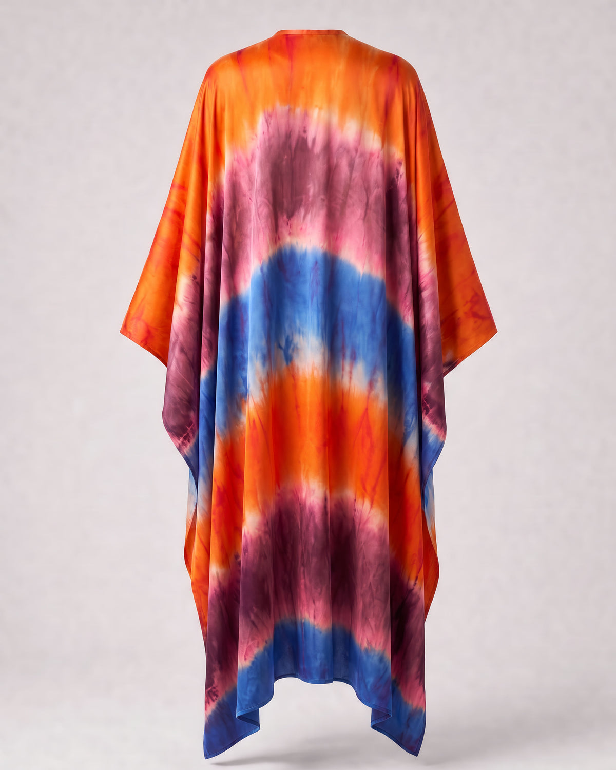 Federica Mantelli Tramonto - mantello, sfumato blu, arancio e viola, vista posteriore
