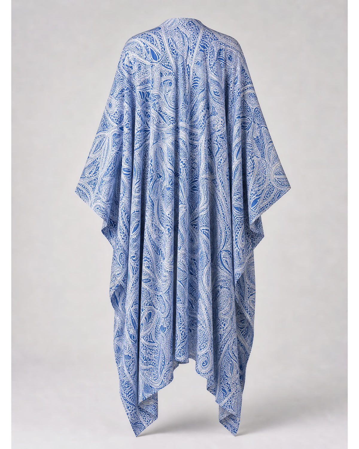 Federica Mantelli Verbena - mantello, motivo paisley bianco e blu, vista posteriore