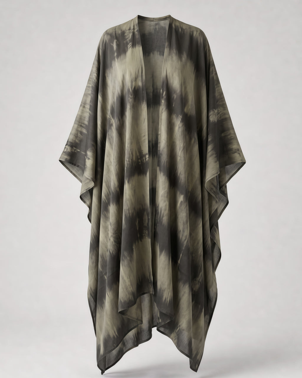 Federica Mantelli Fumo - mantello, tie-dye verde scuro e nero, disteso
